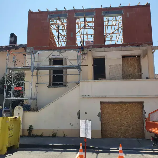 Surélévation d'une maison avec création d'un nouvel étage