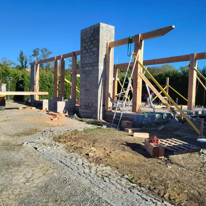 Chantier de charpente à Toulouse
