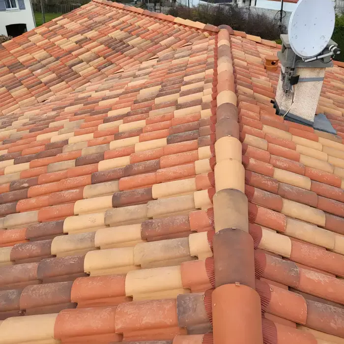Chantier de rénovation de toiture à Toulouse