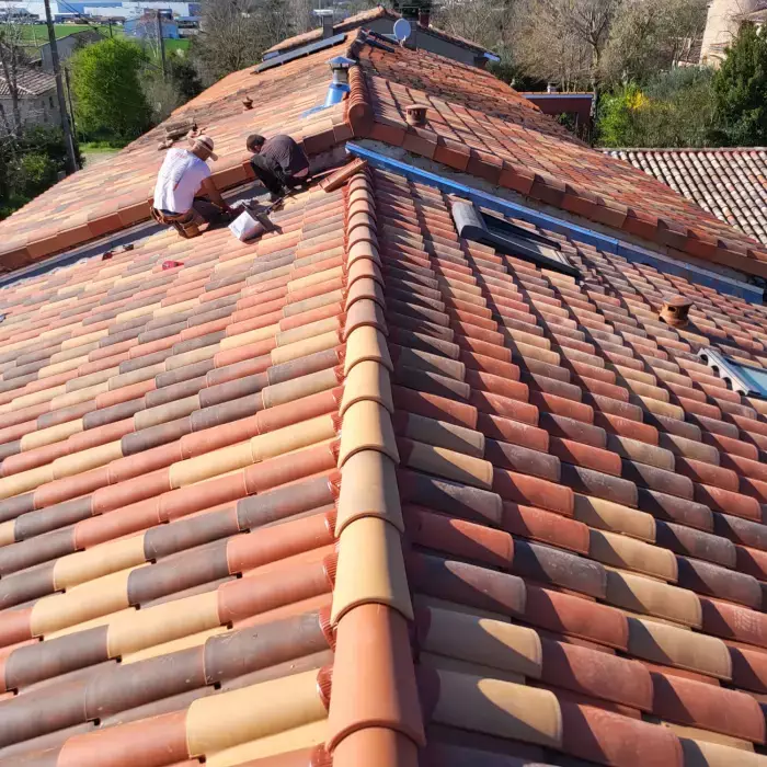 Chantier de rénovation de toiture à Toulouse