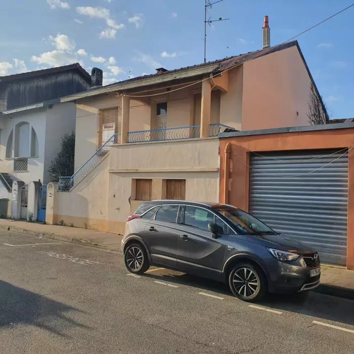 Chantier de surélévation d'une maison à Toulouse - Avant